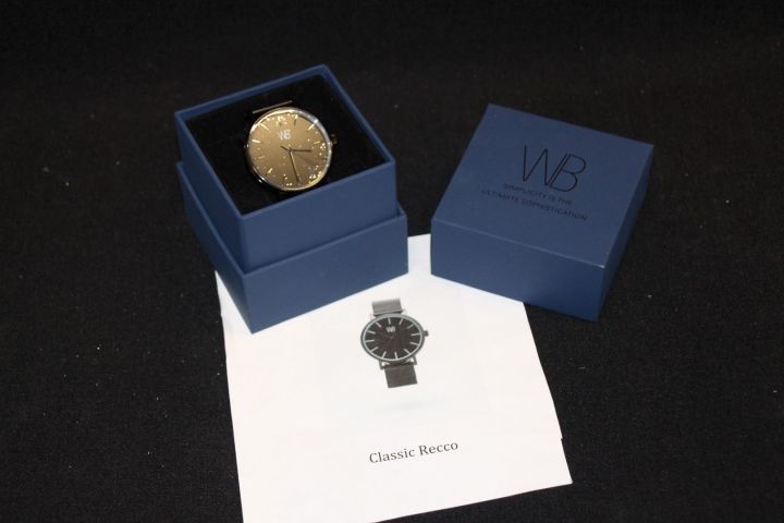 468390-13 10 st nya armbandsur WB Watches