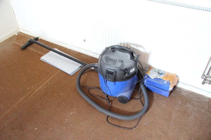 476615-2 Vacuum Cleaner Nilfisk Aero 20-01