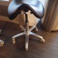 465538-3 Hair vacuum cleaners and chairs