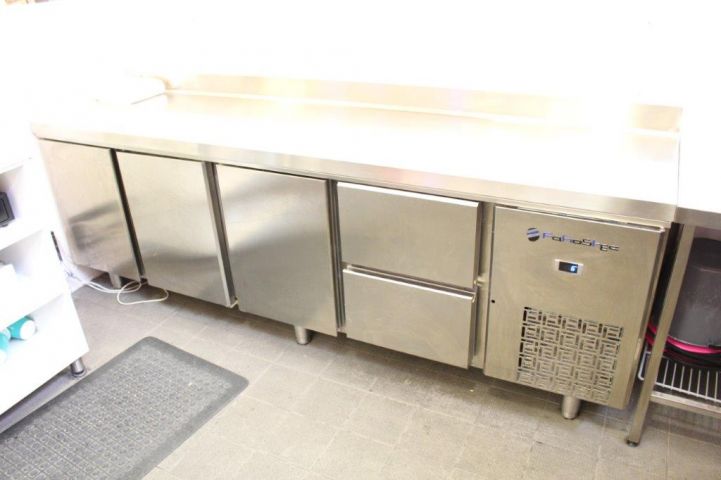 476780-2 Stainless steel refrigerator Fahostec with 5 compartments