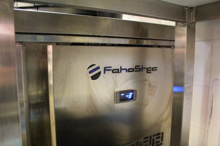 476782-2 Stainless steel sink Fahostec with 2 doors