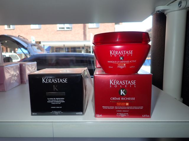 467798-2 Hair products KÉRASTASE, Hairtalk and Forme Fatale
