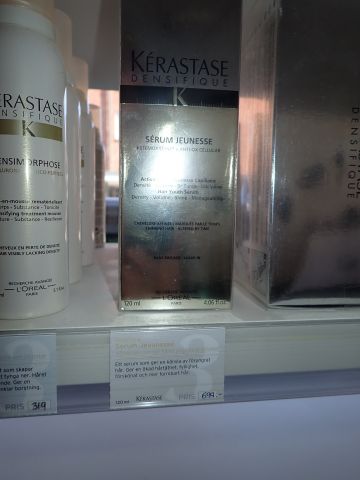 467798-11 Hair products KÉRASTASE, Hairtalk and Forme Fatale