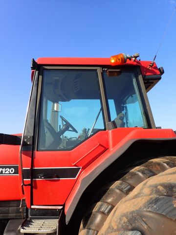 453034-42 CASE IH 7120 Reg: OGC857