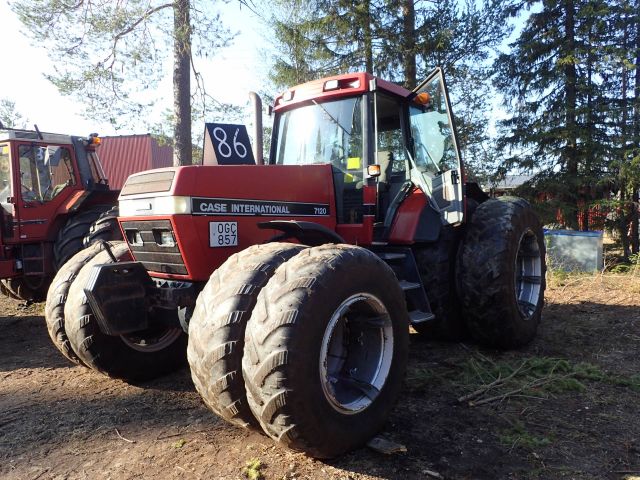 453034-81 CASE IH 7120 Reg: OGC857