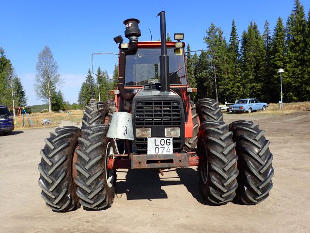 453038-2 BM VOLVO-VALMET 805-4 Reg: LOG074