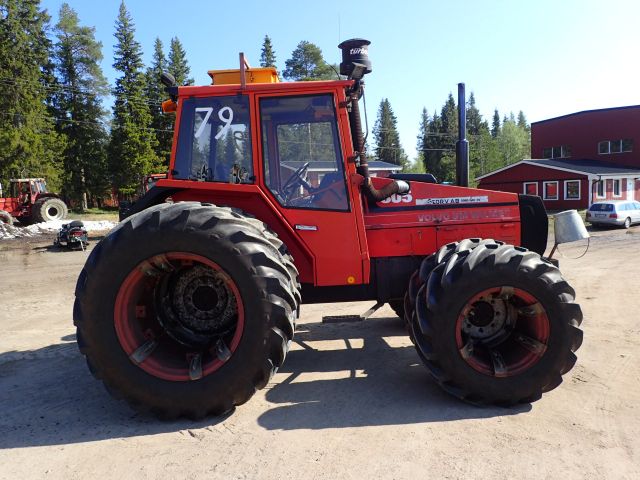 453038-4 BM VOLVO-VALMET 805-4 Reg: LOG074