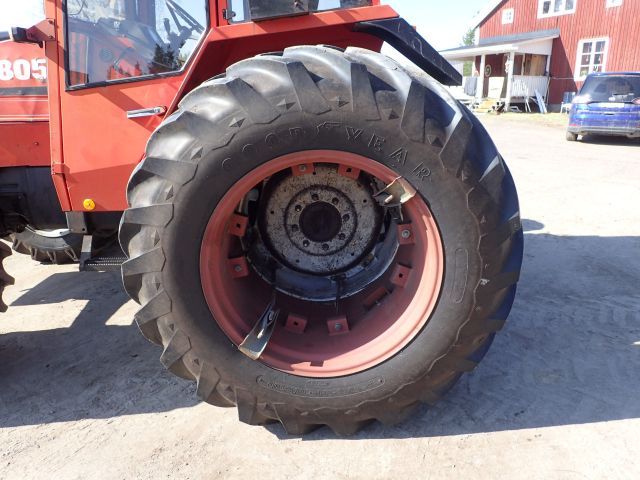453038-11 BM VOLVO-VALMET 805-4 Reg: LOG074