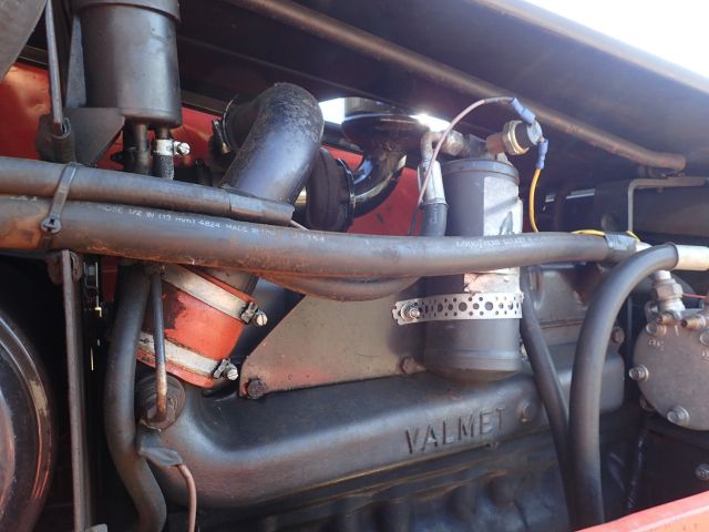 453038-30 BM VOLVO-VALMET 805-4 Reg: LOG074