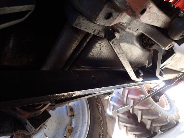 453038-43 BM VOLVO-VALMET 805-4 Reg: LOG074