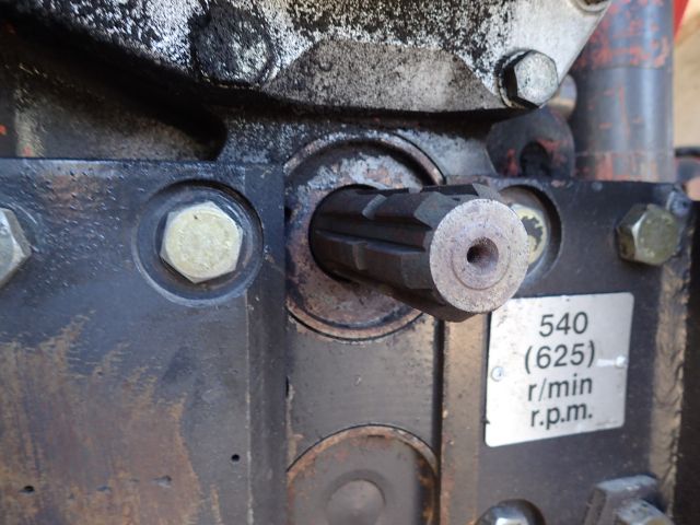 453038-44 BM VOLVO-VALMET 805-4 Reg: LOG074