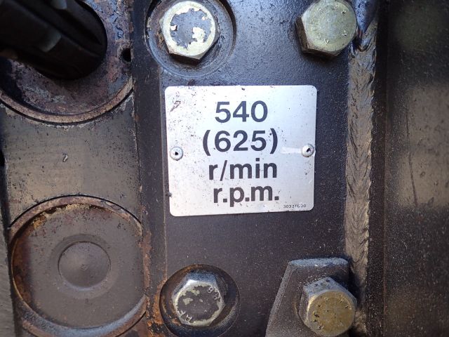 453038-45 BM VOLVO-VALMET 805-4 Reg: LOG074