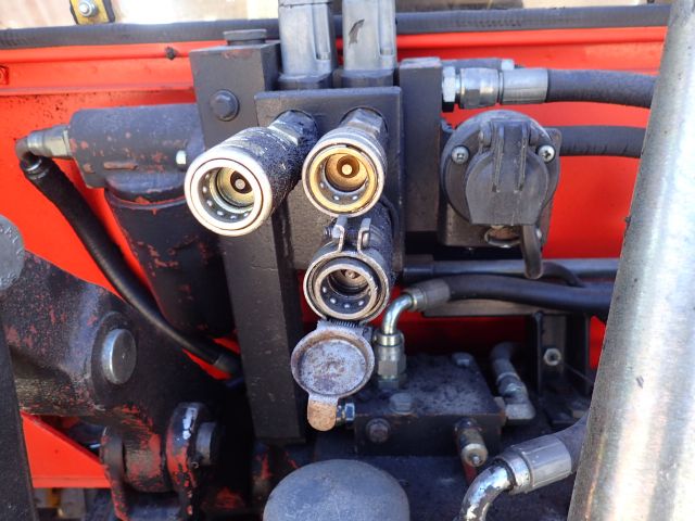 453038-47 BM VOLVO-VALMET 805-4 Reg: LOG074
