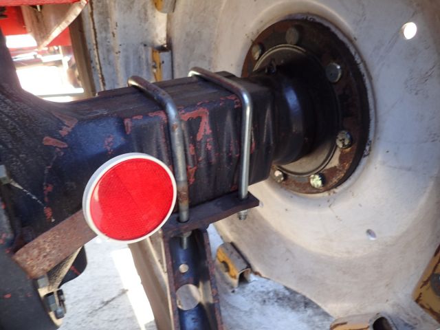 453038-49 BM VOLVO-VALMET 805-4 Reg: LOG074
