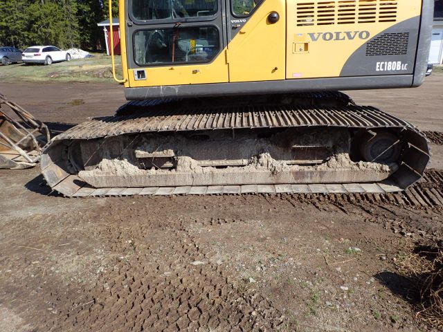 453039-9 Volvo EC180B