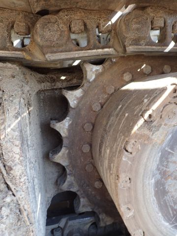 453039-12 Volvo EC180B
