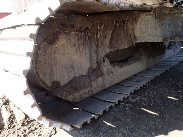 453039-13 Volvo EC180B