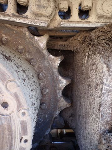 453039-19 Volvo EC180B