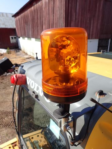 453039-38 Volvo EC180B