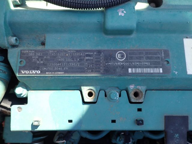 453039-41 Volvo EC180B