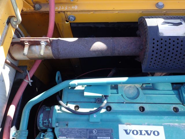 453039-44 Volvo EC180B