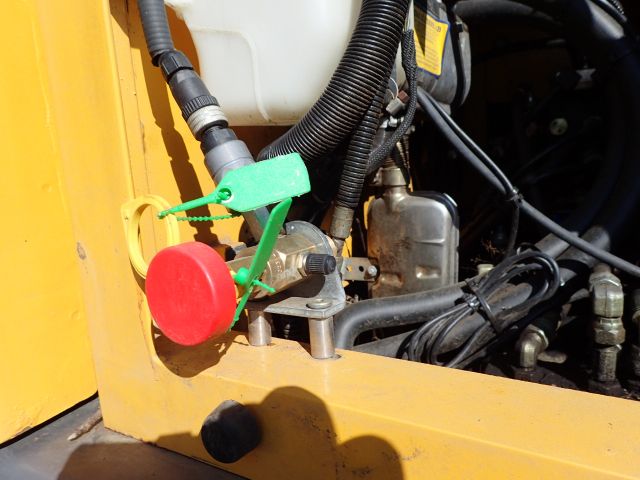 453039-65 Volvo EC180B