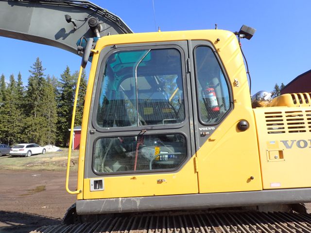 453039-68 Volvo EC180B