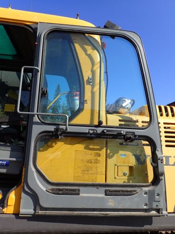 453039-85 Volvo EC180B