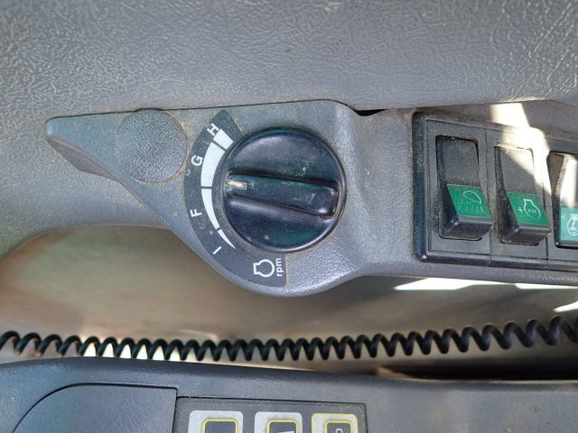 453039-96 Volvo EC180B
