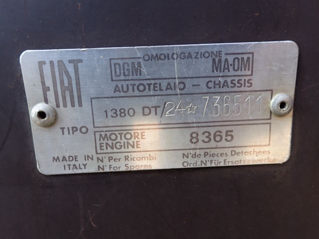 453042-93 FIAT 1380 DT Reg: EKN152