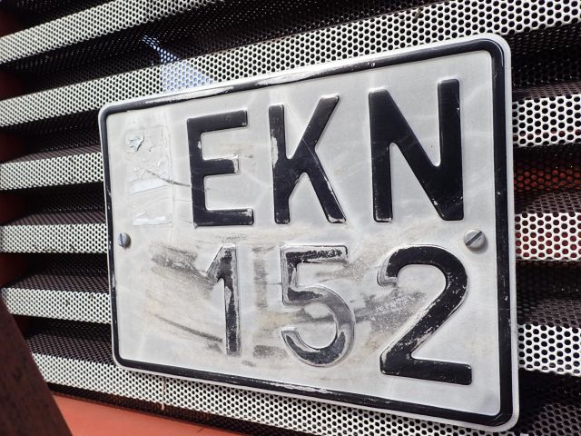 453042-94 FIAT 1380 DT Reg: EKN152