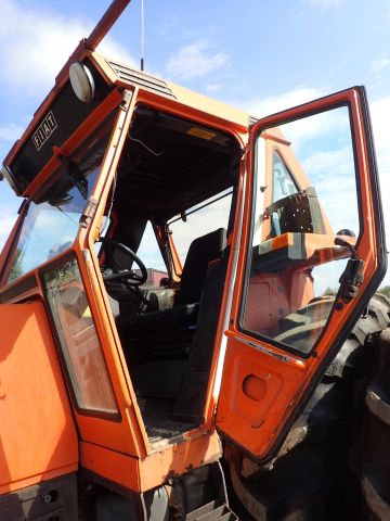 453047-66 FIAT 1580 DT Reg: KYO280