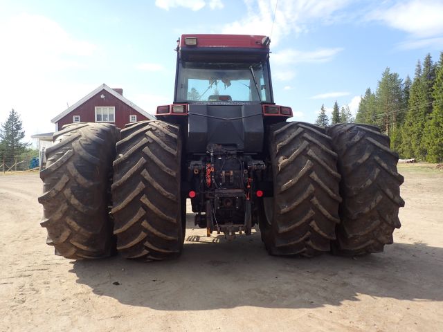 453049-6 CASE IH 7140 right: BKX234