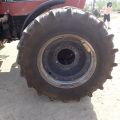 453049-15 CASE IH 7140 right: BKX234