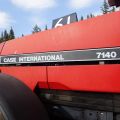 453049-43 CASE IH 7140 right: BKX234