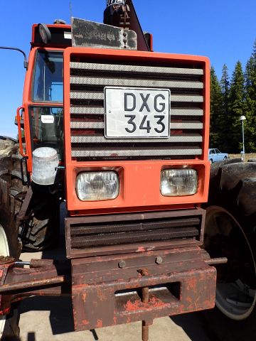 453037-17 FIAT 1380 DT Reg: DXG343