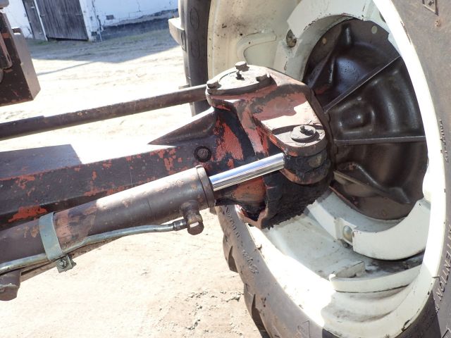 453037-24 FIAT 1380 DT Reg: DXG343