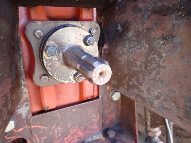 453037-50 FIAT 1380 DT Reg: DXG343