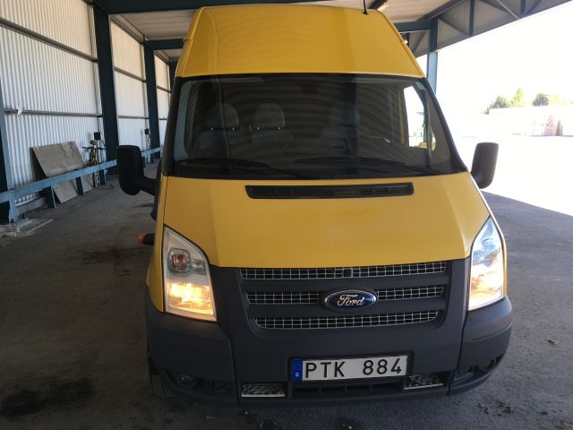 476892-5 Ford Transit 350 2.2 TDCI 155 hp