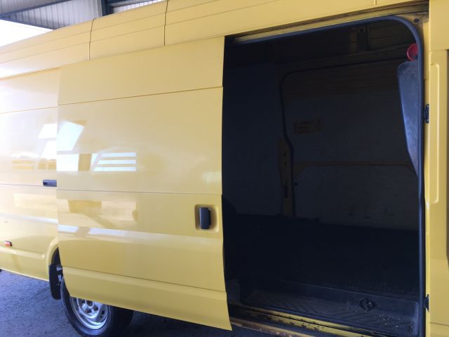 476893-30 Ford Transit 350 2.4 TDCI 140 hp