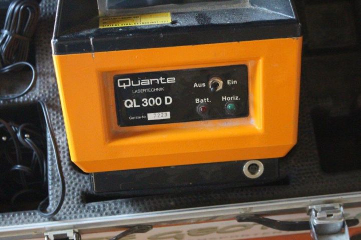 439440-5 Rotational laser Quante QL 300D with tripod