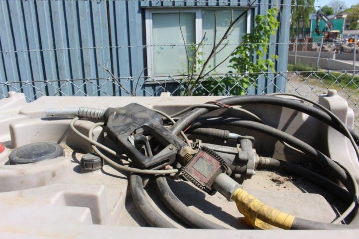 477482-5 Diesel tank Cemo 430 liter with pump