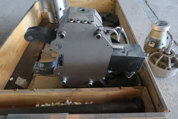 410371-5 Hydraulchuck, stödlager, chuckar Okuma