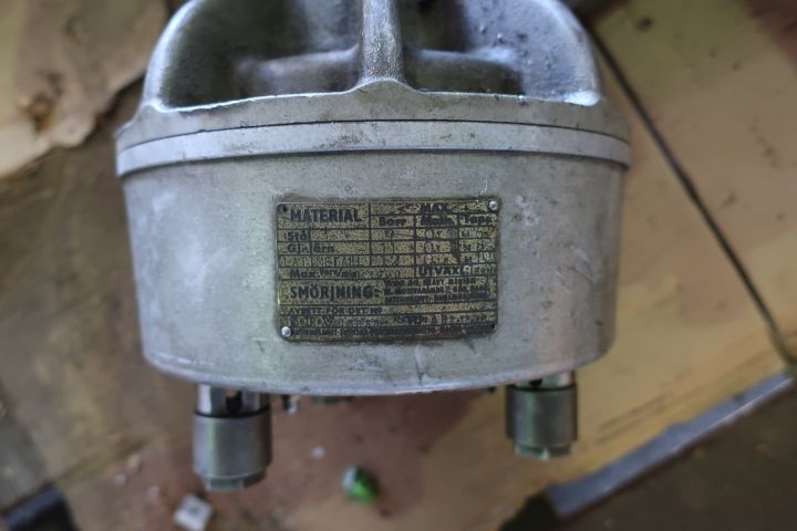 410371-15 Hydraulchuck, stödlager, chuckar Okuma