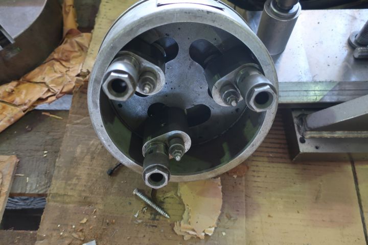 410371-17 Hydraulchuck, stödlager, chuckar Okuma