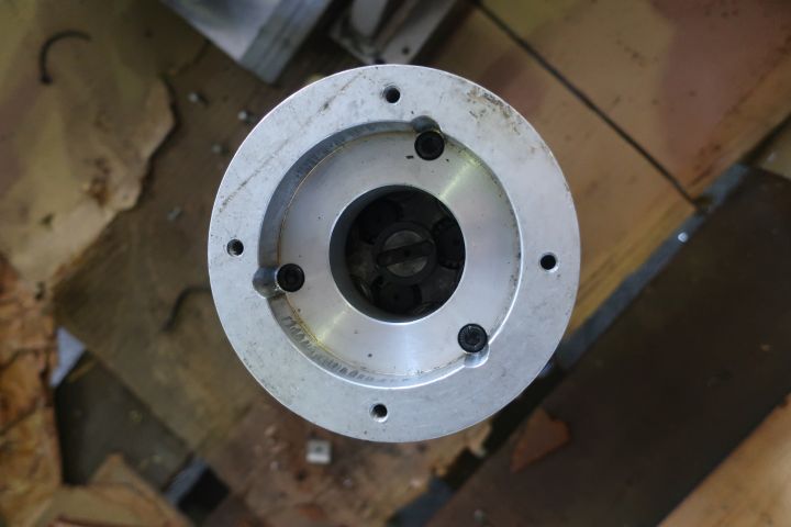 410371-22 Hydraulchuck, stödlager, chuckar Okuma