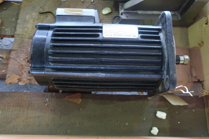 410371-28 Hydraulchuck, stödlager, chuckar Okuma