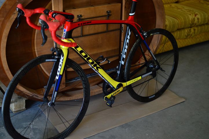 477597-3 Road bike LOOK 695