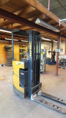 451072-4 Atlet truck 125 ST