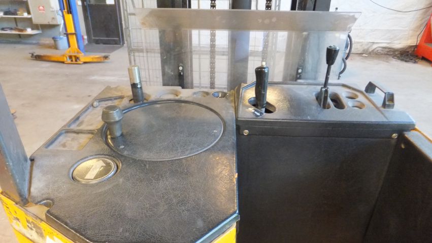 451072-7 Atlet truck 125 ST